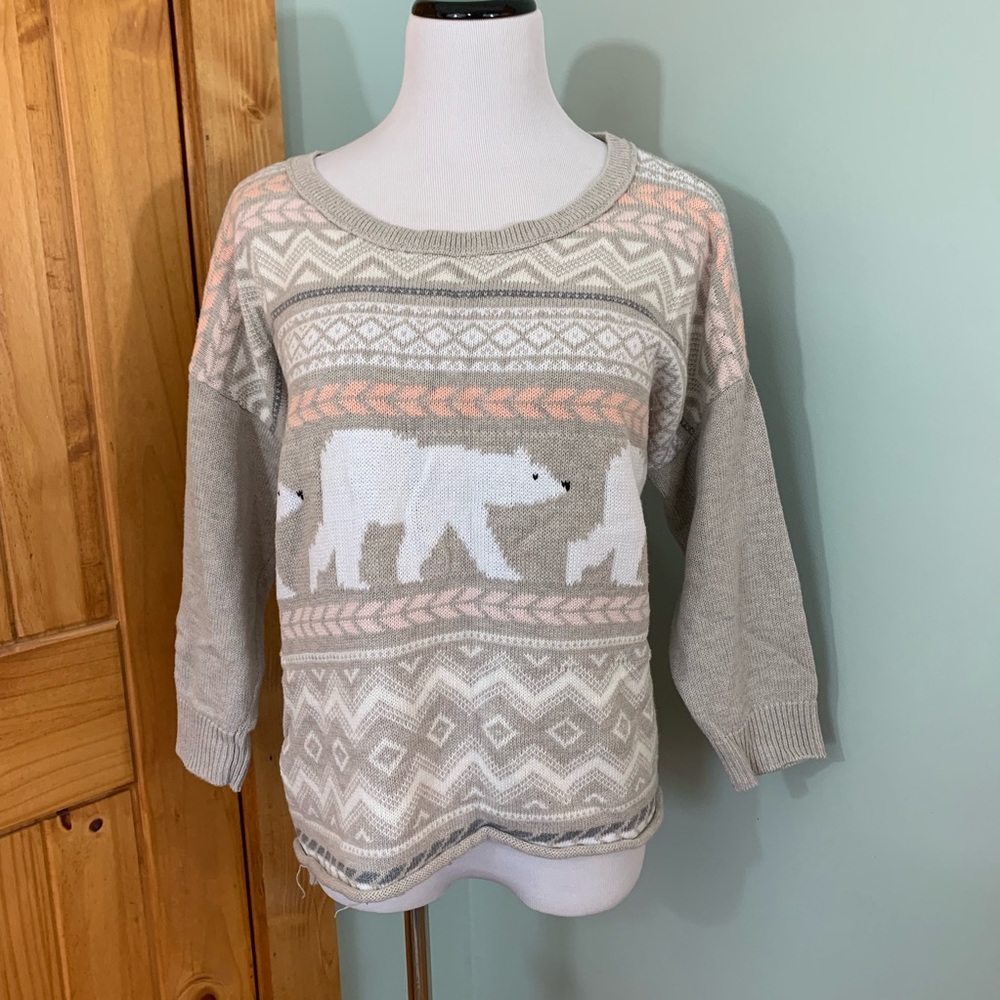 American Eagle Sweater